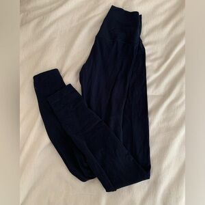 Navy blue lululemon aligns
